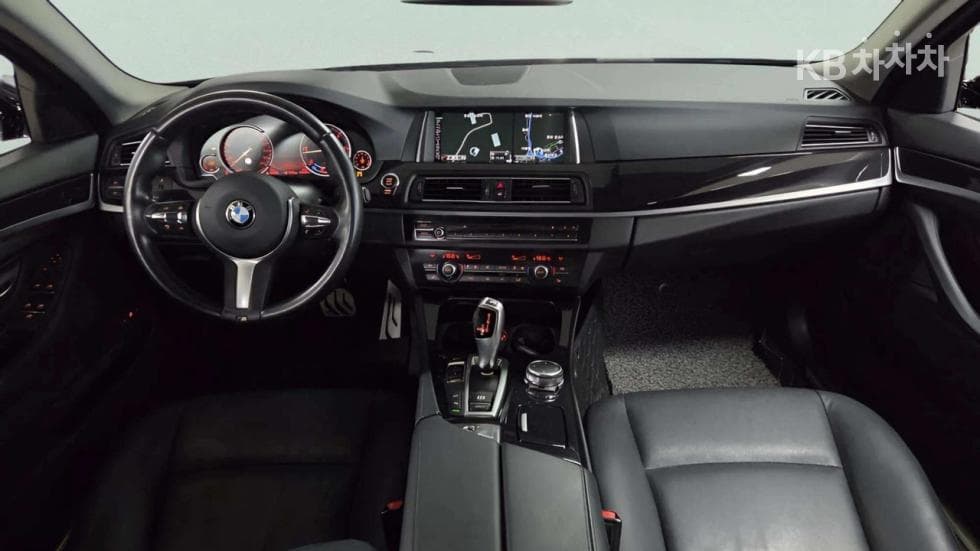BMW New5 Series520d Pro 에디션 F10 - 7