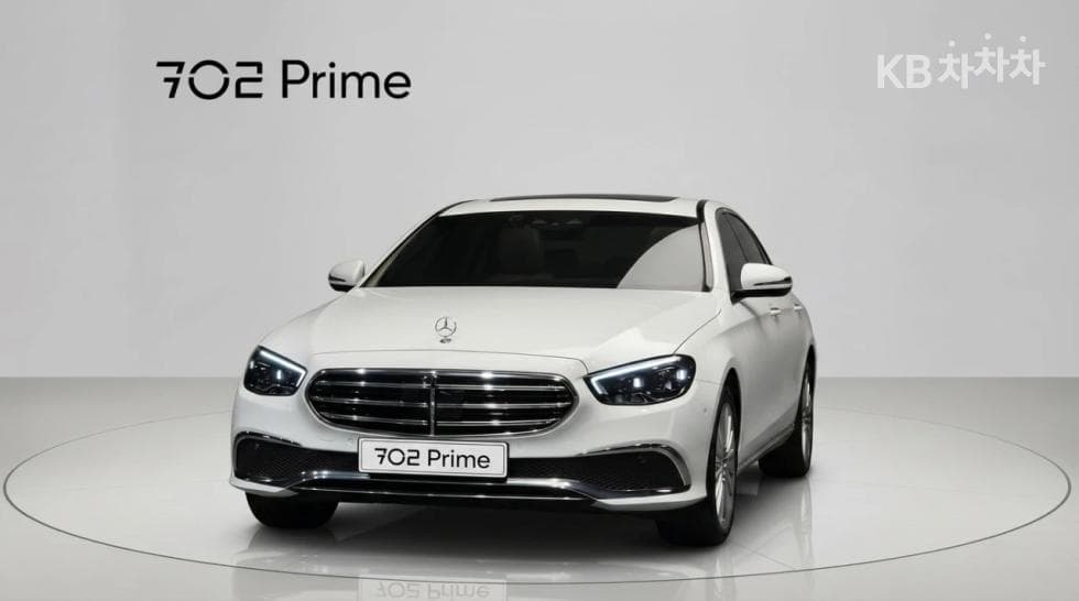 Mercedes-Benz E-Class (W213)E250 Exclusive - 3