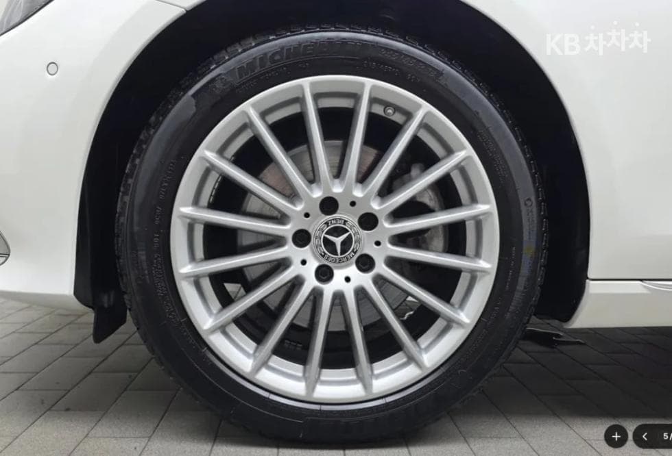 Mercedes-Benz E-Class (W213)E250 Exclusive - 5
