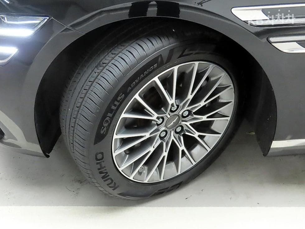 Genesis G80(RG3)2.5 Turbo Gasoline Direct Injection 2WD - 19