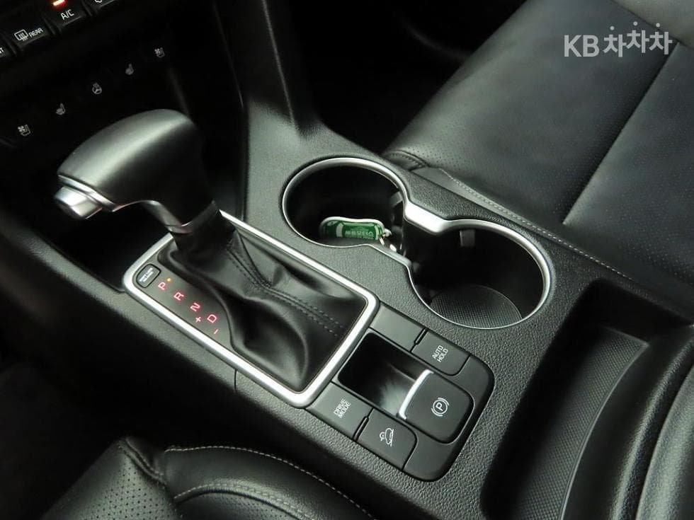 Kia Sportage 더 볼드Smart스트림 D 1.6 Diesel 2WD Trendy - 10