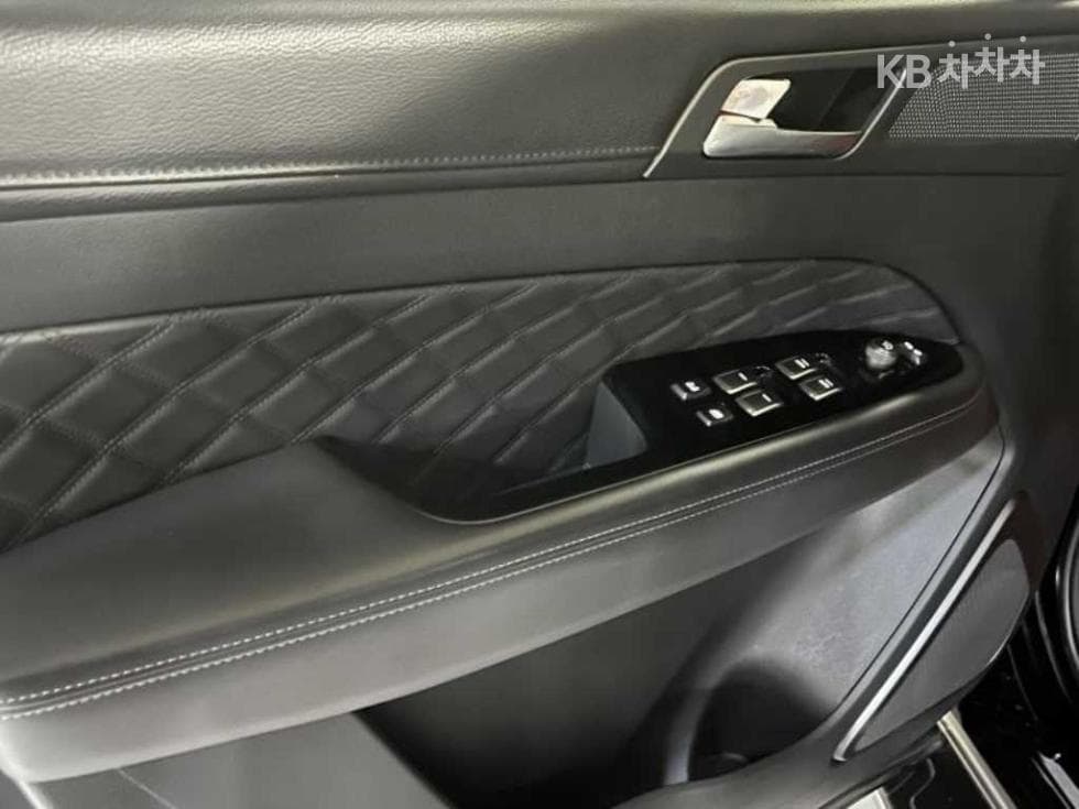 KG Mobility G4 Rexton2.2 4WD 화이트 에디션 - 14