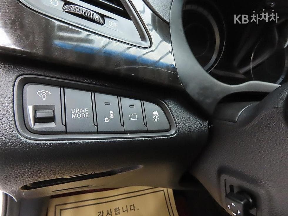 Hyundai Grandeur (Azera) HybridPremium - 12