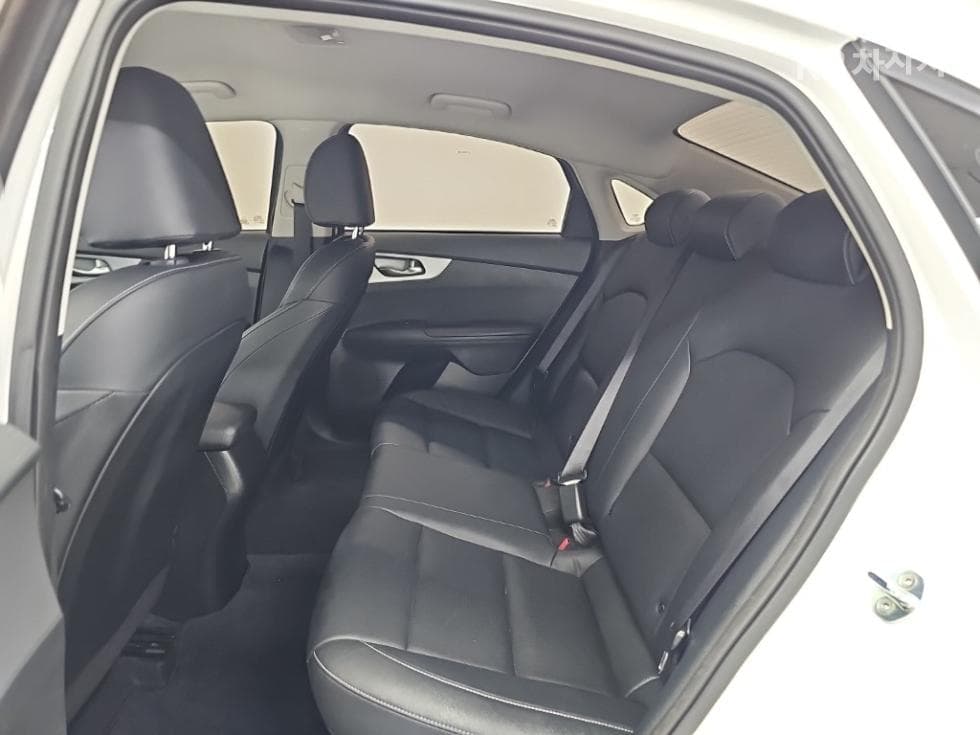 Kia The New (facelift) K3(BD)1.6 Gasoline Prestige - 12