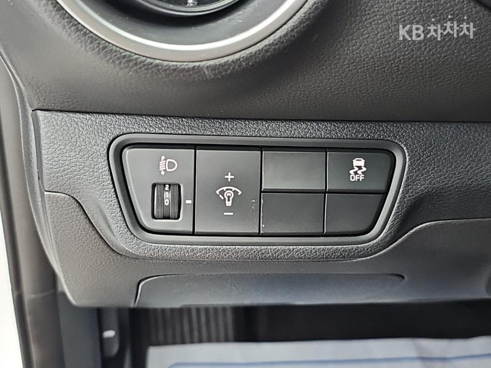 Kia The New (facelift) K3(BD)1.6 Gasoline Prestige - 17