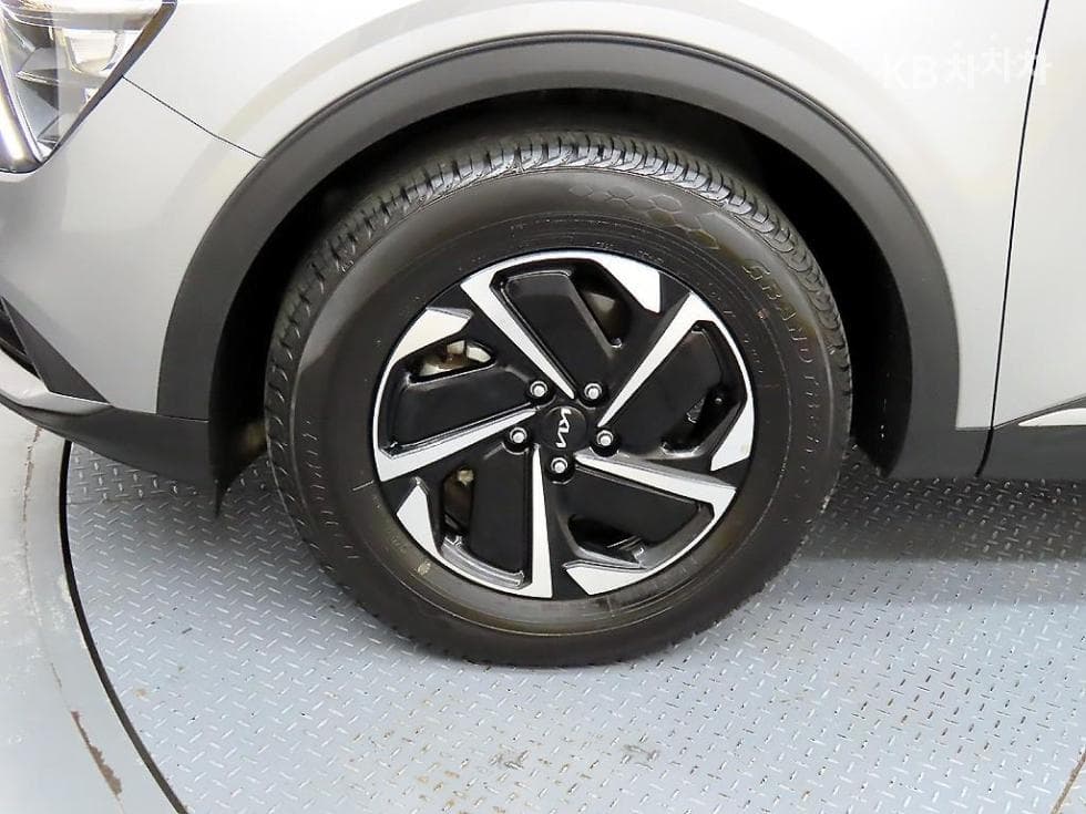 Kia The All New Sportage Hybrid1.6 Turbo HEV AWD Prestige - 20