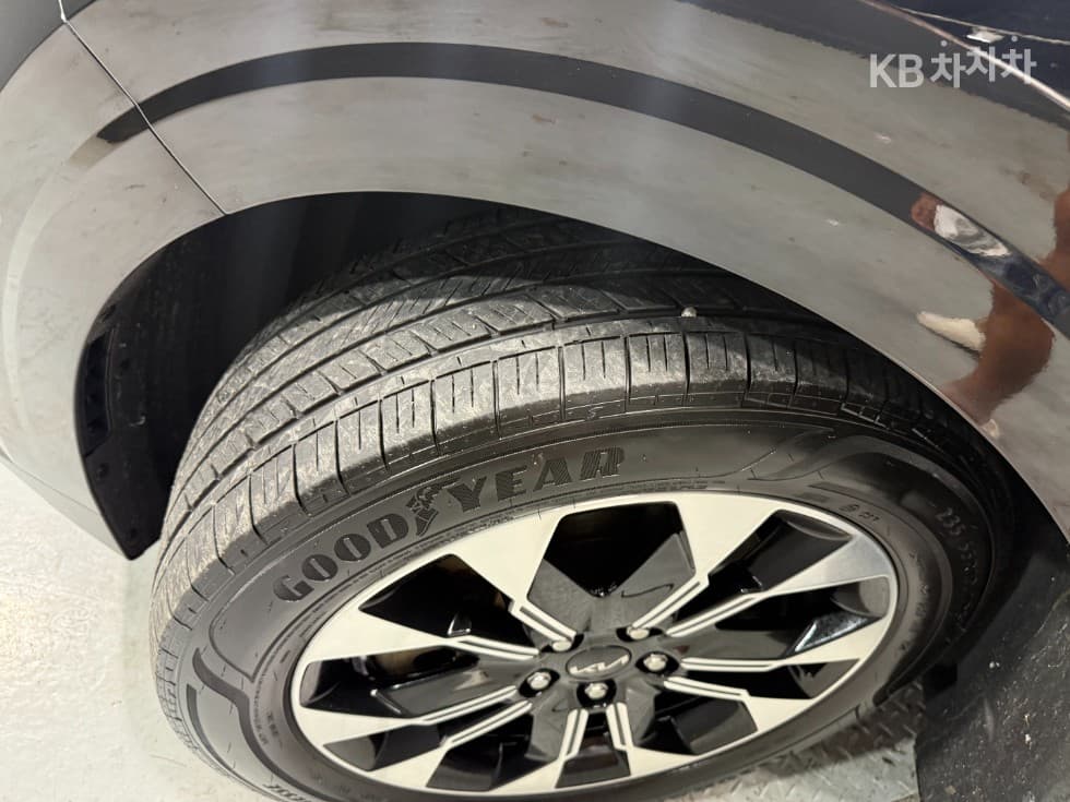Kia Carnival 4th generationD2.2 9-seater Noblesse - 32