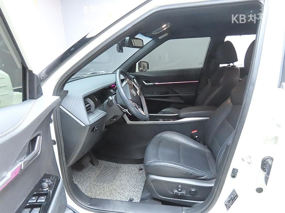KG Mobility 토레스(J100)1.5 GDI Turbo T7 - 10