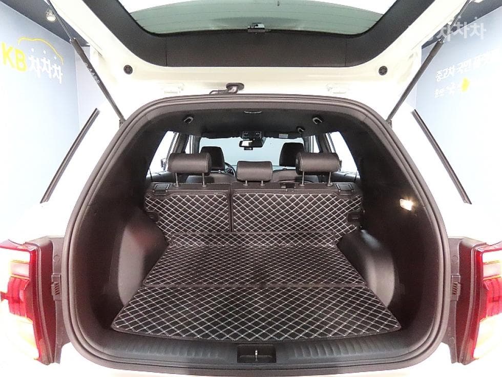 KG Mobility 토레스(J100)1.5 GDI Turbo T7 - 19