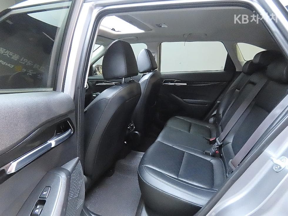 Kia Seltos1.6 Gasoline Turbo 2WD Noblesse - 11