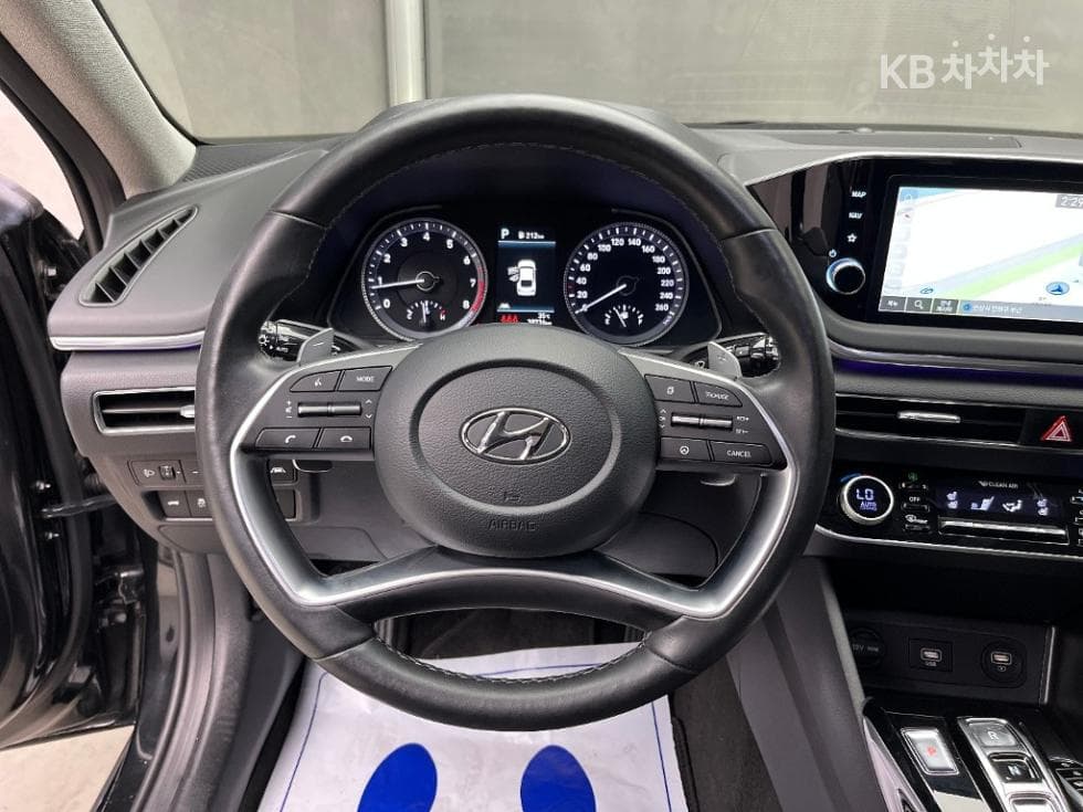 Хюндай Соната (DN8)2.0 Premium Plus - 9