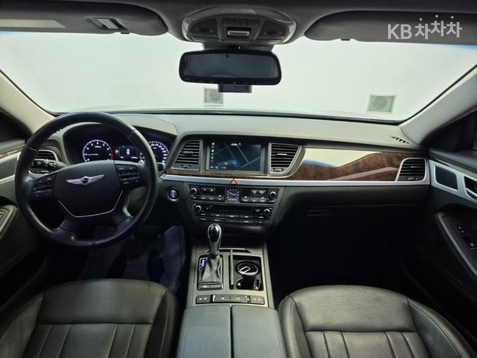 Hyundai GenesisDHG330 Modern AWD Standard - 7