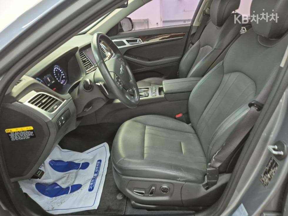 Hyundai GenesisDHG330 Modern AWD Standard - 11