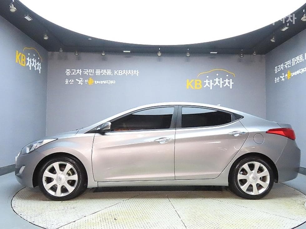 Hyundai Avante (Elantra)MDM16 GDi TOP - 5