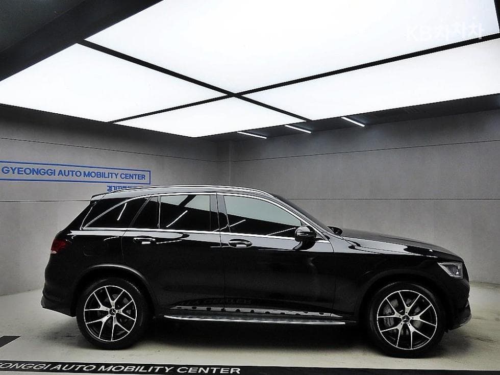 Mercedes-Benz GLC(X253)43 AMG 4Matic - 2