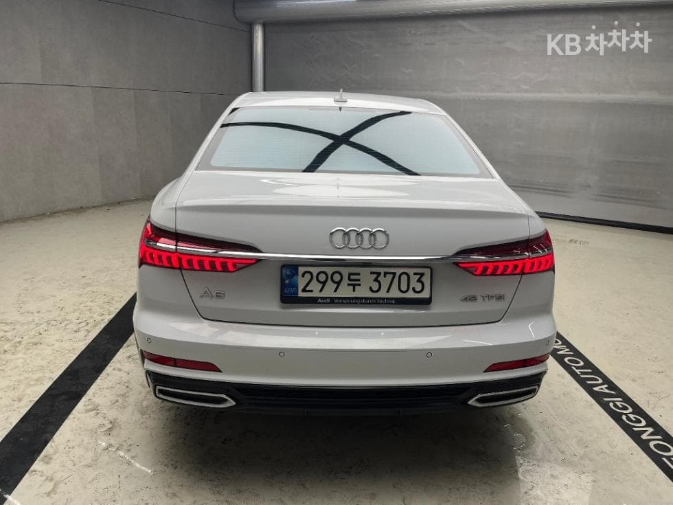 Ауди A6(C8)45 TFSI Premium - 3