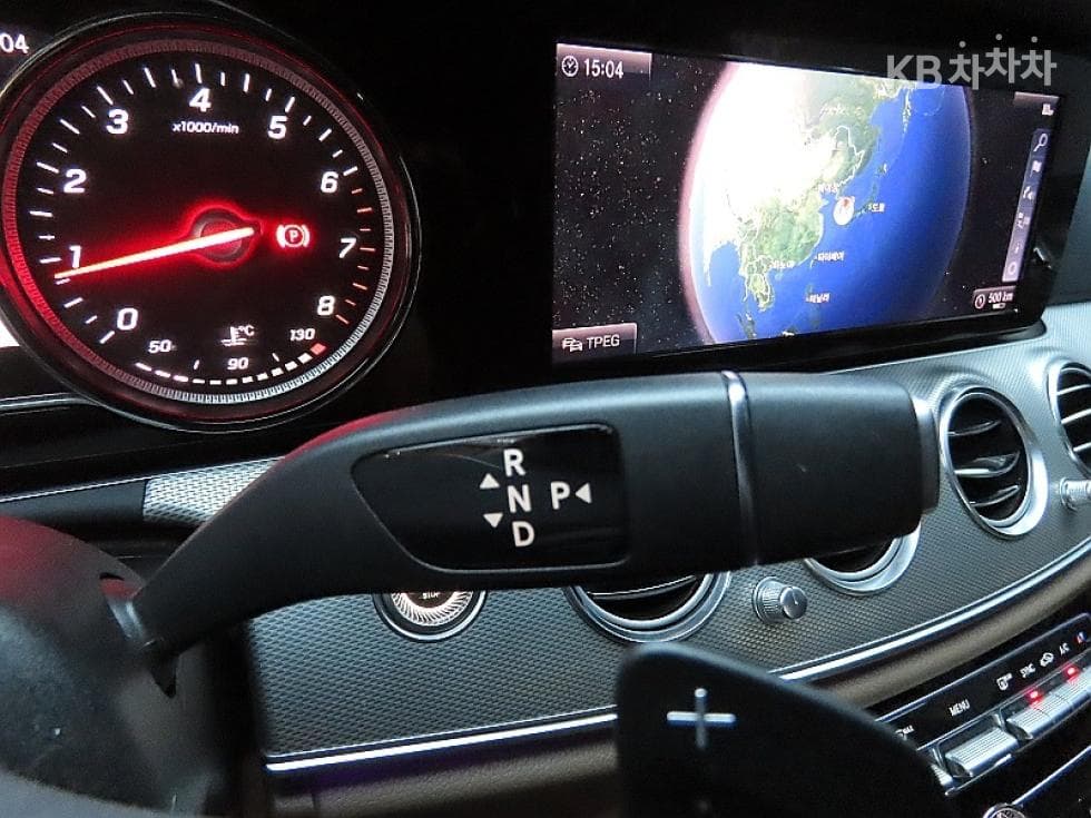 Mercedes-Benz New E-ClassE300 Avantgarde W212 - 9