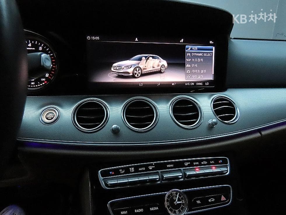 Mercedes-Benz New E-ClassE300 Avantgarde W212 - 16