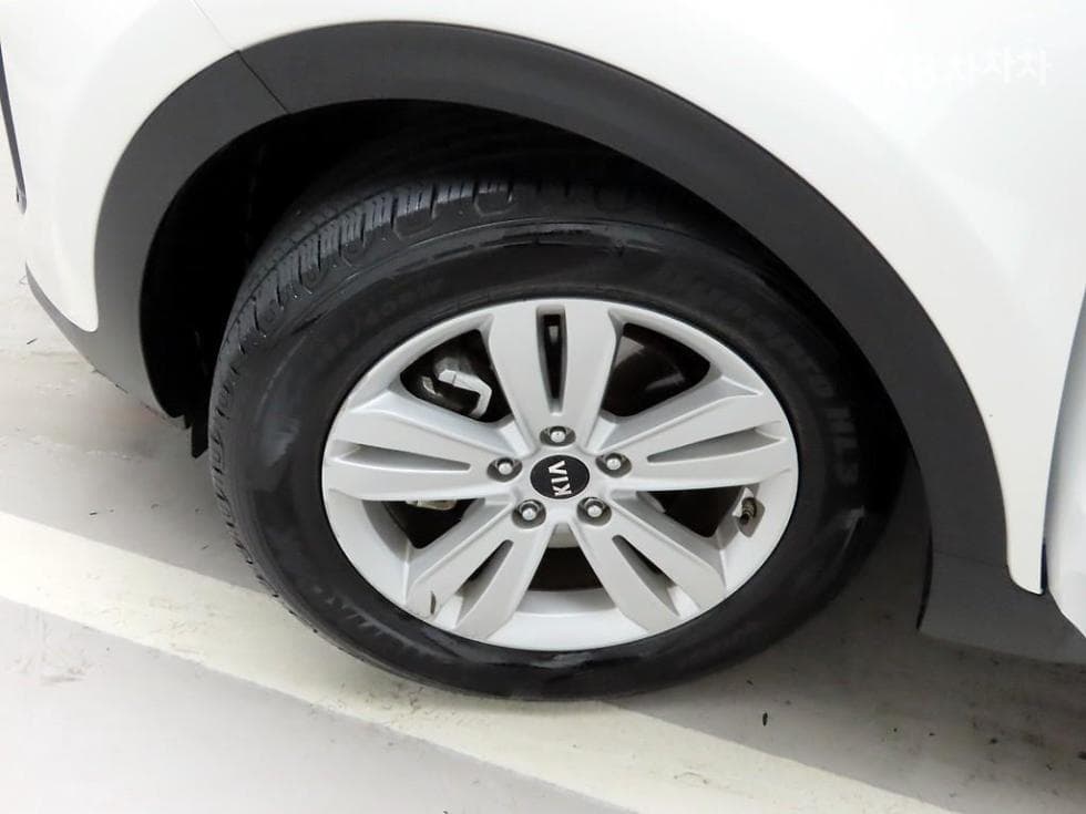 Kia Sportage 4th generationDiesel 2.0 2WD Prestige - 19