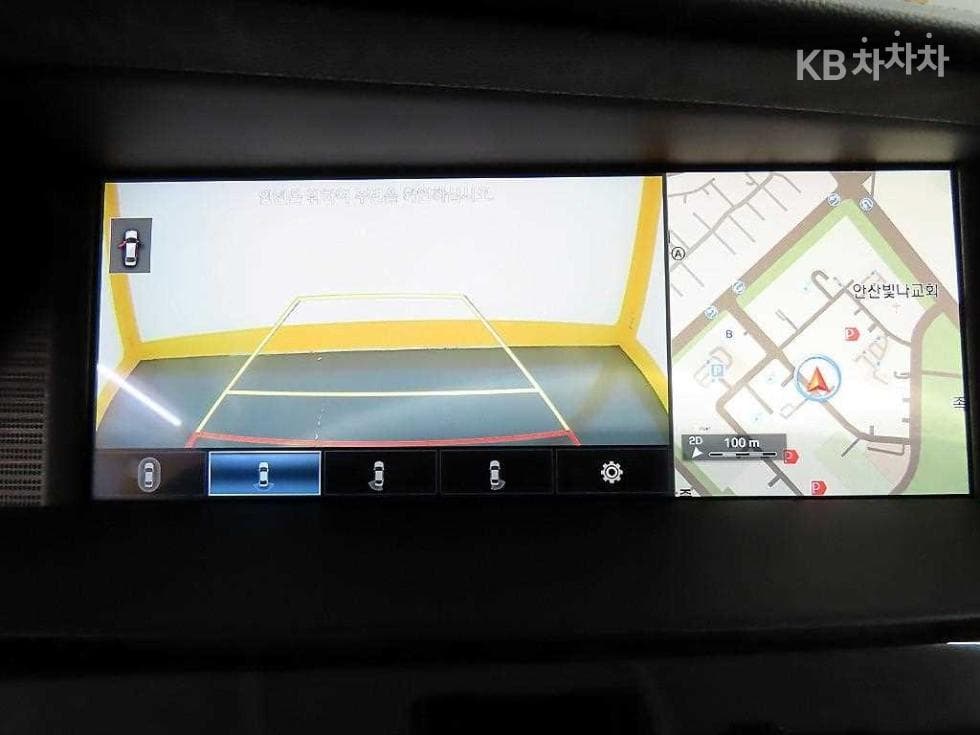 Genesis EQ9003.8 GDI AWD Premium Luxury - 16