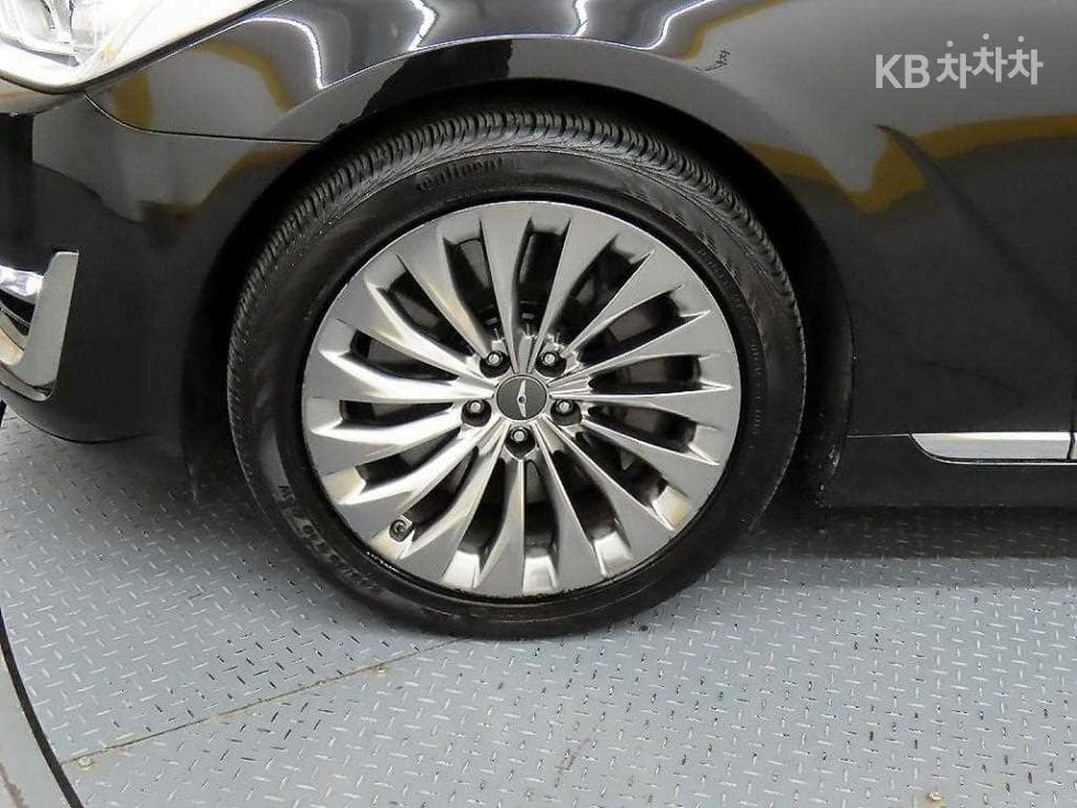 Genesis EQ9003.8 GDI AWD Premium Luxury - 20