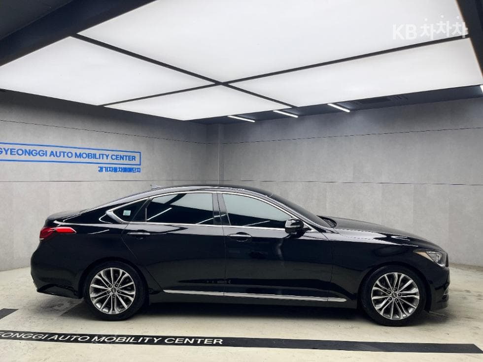 Хюндай ДженезисDHG330 Premium AWD - 2