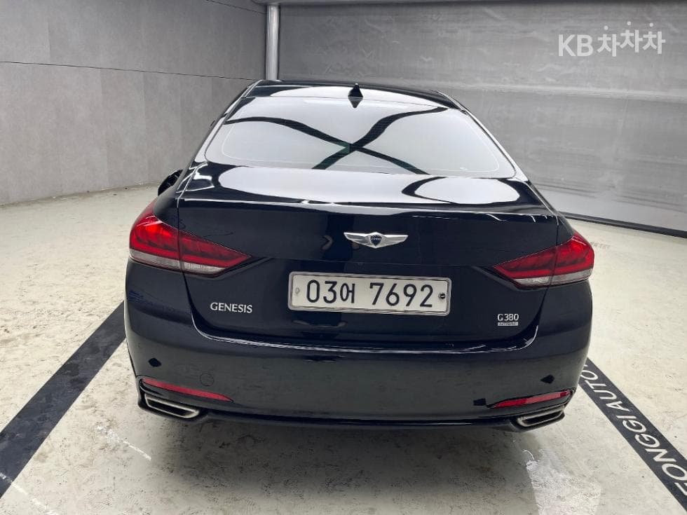 Хюндай ДженезисDHG330 Premium AWD - 3