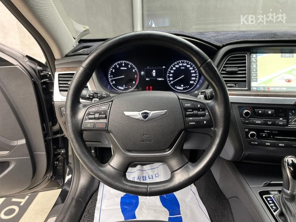 Хюндай ДженезисDHG330 Premium AWD - 9