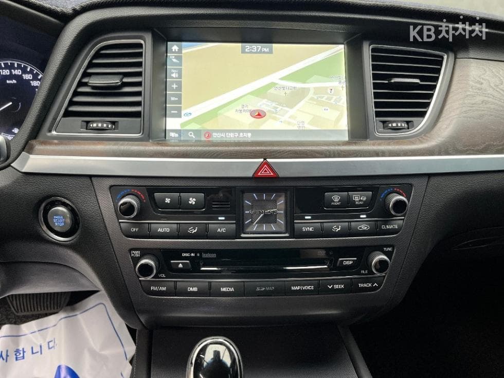 Хюндай ДженезисDHG330 Premium AWD - 12