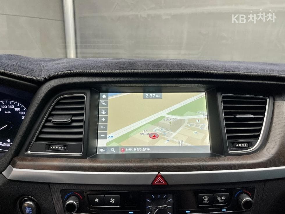 Хюндай ДженезисDHG330 Premium AWD - 13