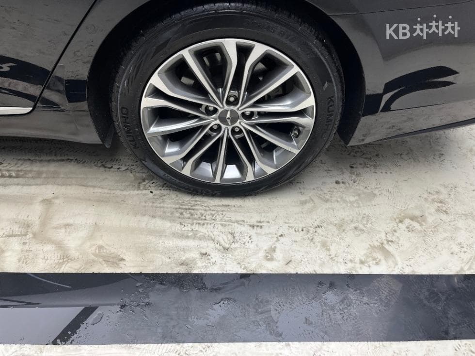 Хюндай ДженезисDHG330 Premium AWD - 17
