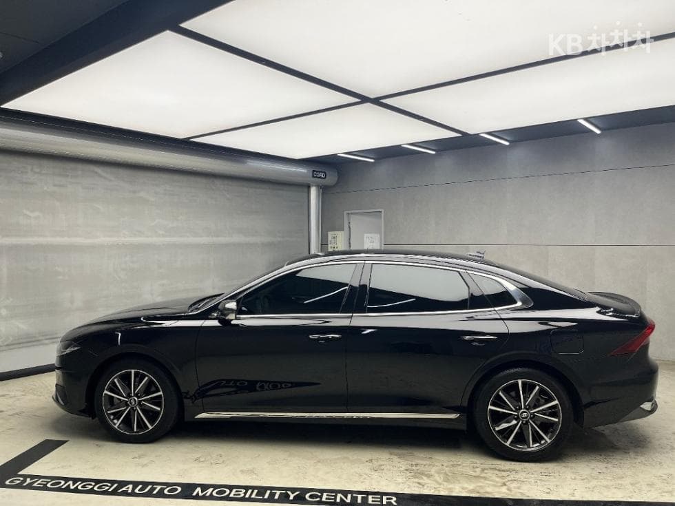 Hyundai The New (facelift) Grandeur (Azera)3.3 Le Blanc - 4