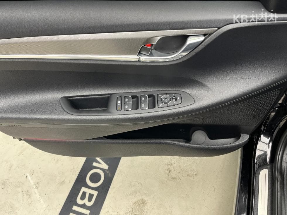 Hyundai The New (facelift) Grandeur (Azera)3.3 Le Blanc - 11