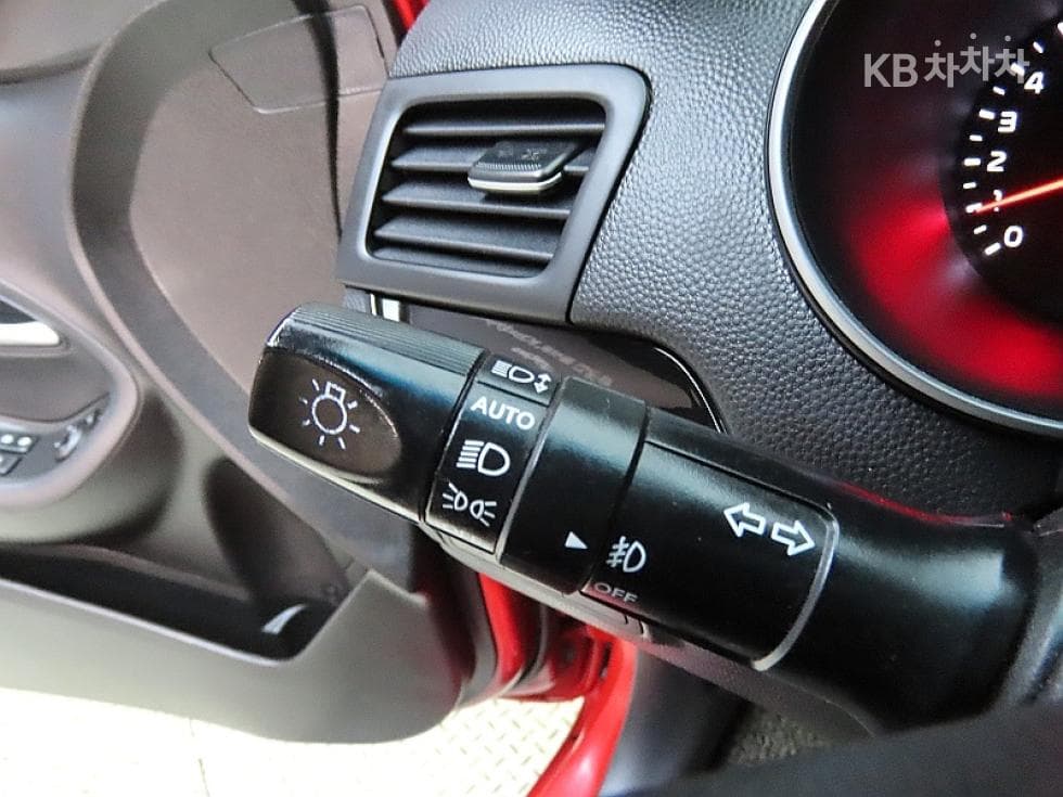 Kia The New (facelift) Morning / PicantoLuxury - 14
