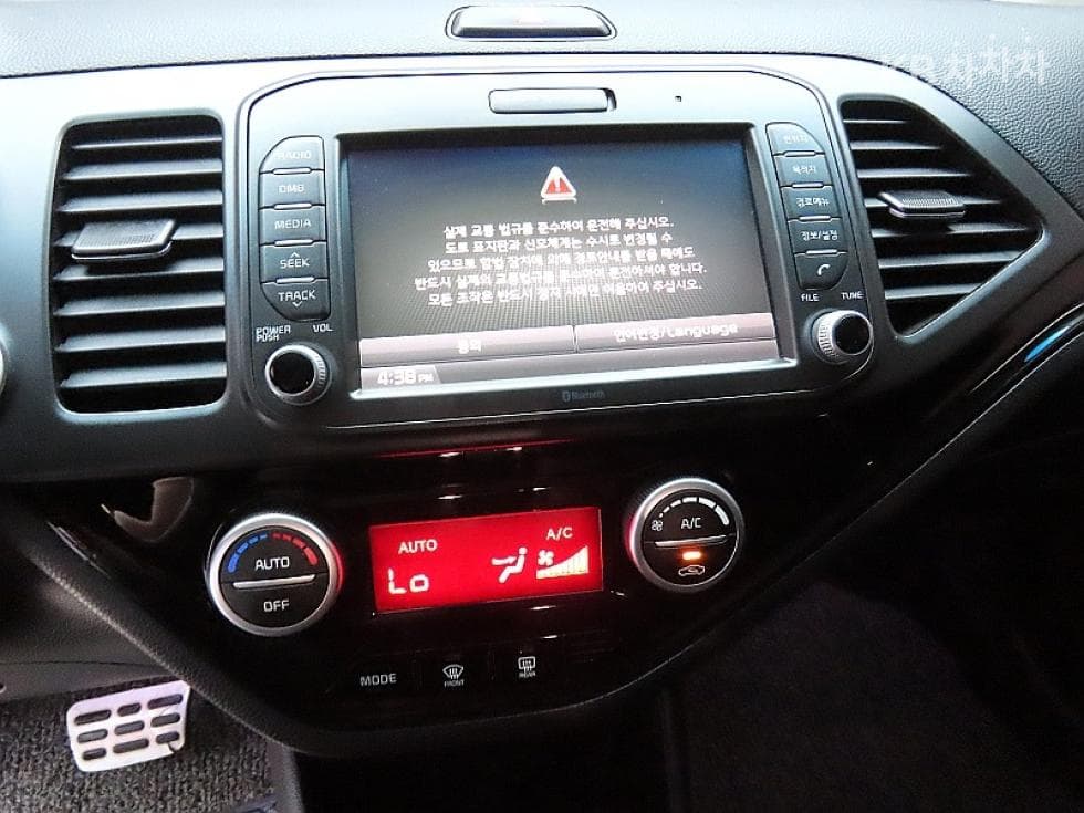 Kia The New (facelift) Morning / PicantoLuxury - 17