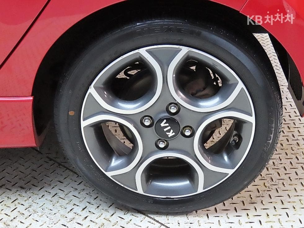 Kia The New (facelift) Morning / PicantoLuxury - 20