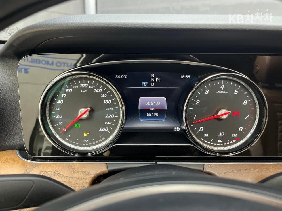 Mercedes-Benz E-ClassE300 W124 - 8