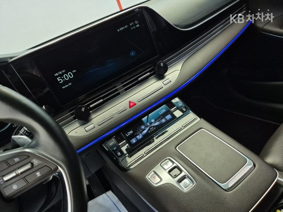 Hyundai The New (facelift) Grandeur (Azera)LPi 3.0 Rental car Exclusive - 10