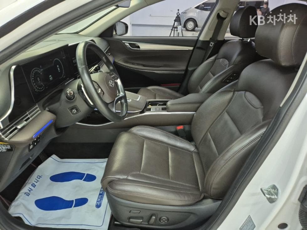 Hyundai The New (facelift) Grandeur (Azera)LPi 3.0 Rental car Exclusive - 11