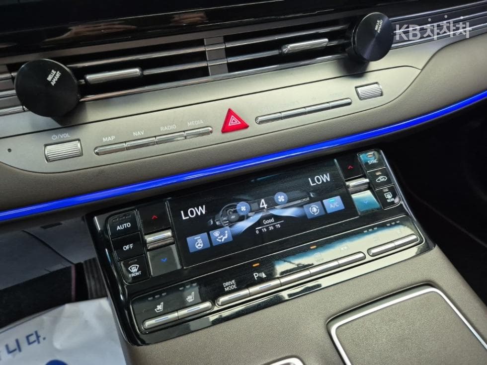 Hyundai The New (facelift) Grandeur (Azera)LPi 3.0 Rental car Exclusive - 18