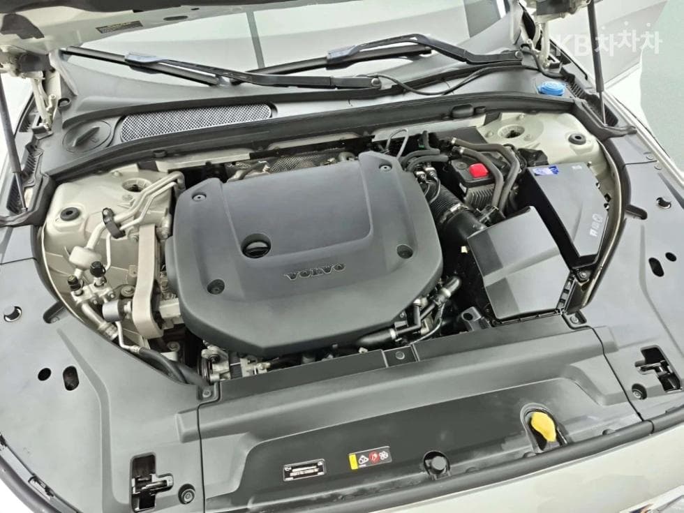 Volvo S90 Второ поколениеB6 Inscription - 6