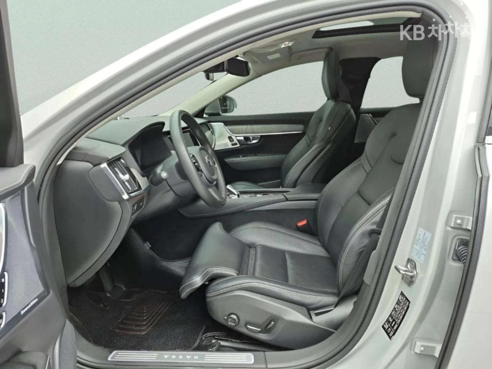Volvo S90 Второ поколениеB6 Inscription - 10