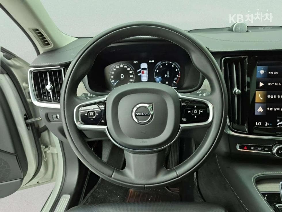 Volvo S90 Второ поколениеB6 Inscription - 11
