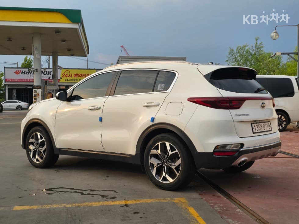 Kia Sportage 더 볼드Smart스트림 D 1.6 Diesel 2WD Prestige - 2