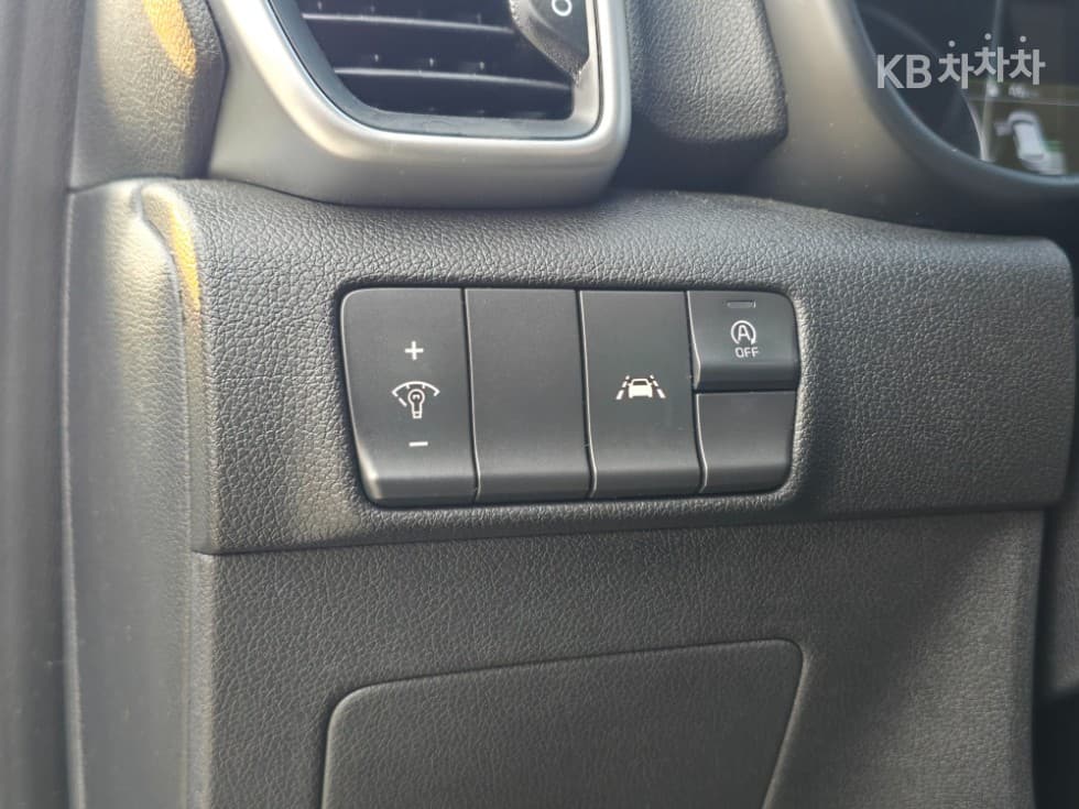 Kia Sportage 더 볼드Smart스트림 D 1.6 Diesel 2WD Prestige - 10