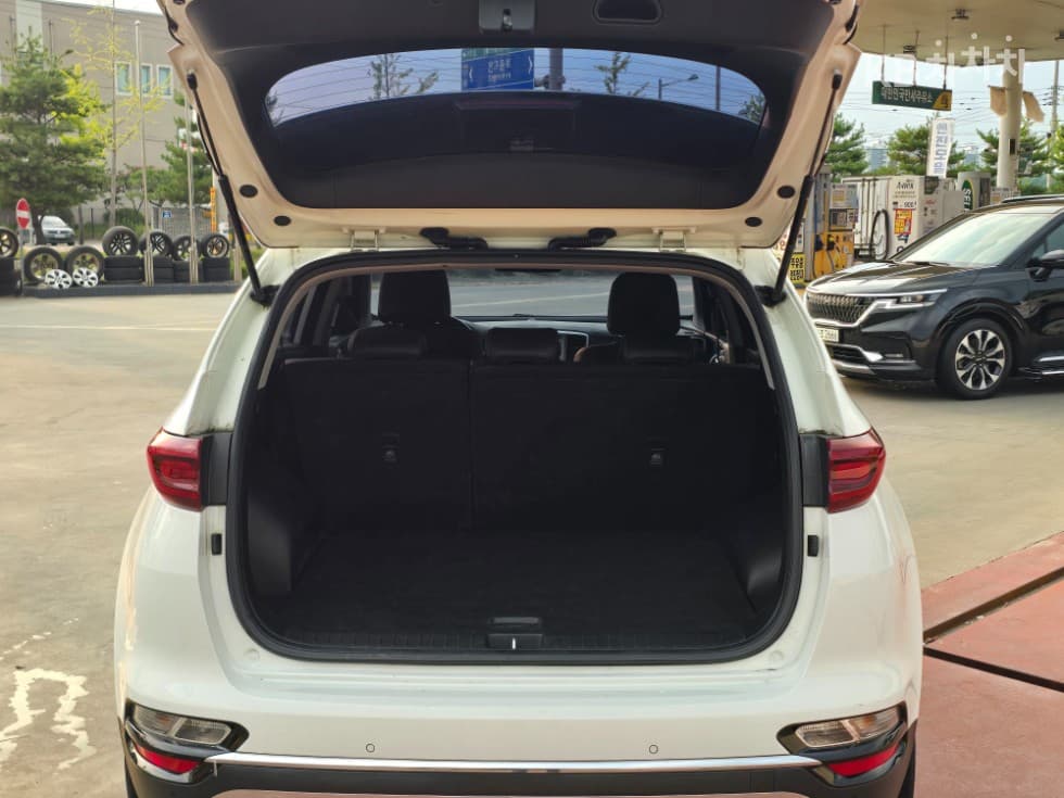 Kia Sportage 더 볼드Smart스트림 D 1.6 Diesel 2WD Prestige - 17