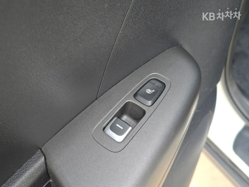 Kia Sportage 더 볼드Smart스트림 D 1.6 Diesel 2WD Prestige - 21