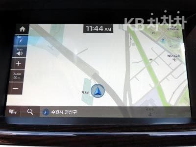 Genesis G803.8 GDI AWD Prestige - 14