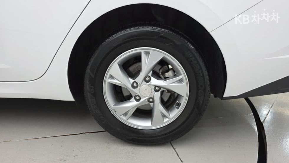 Хюндай All New Avante (Elantra)(CN7)1.6 Бензин Modern - 19