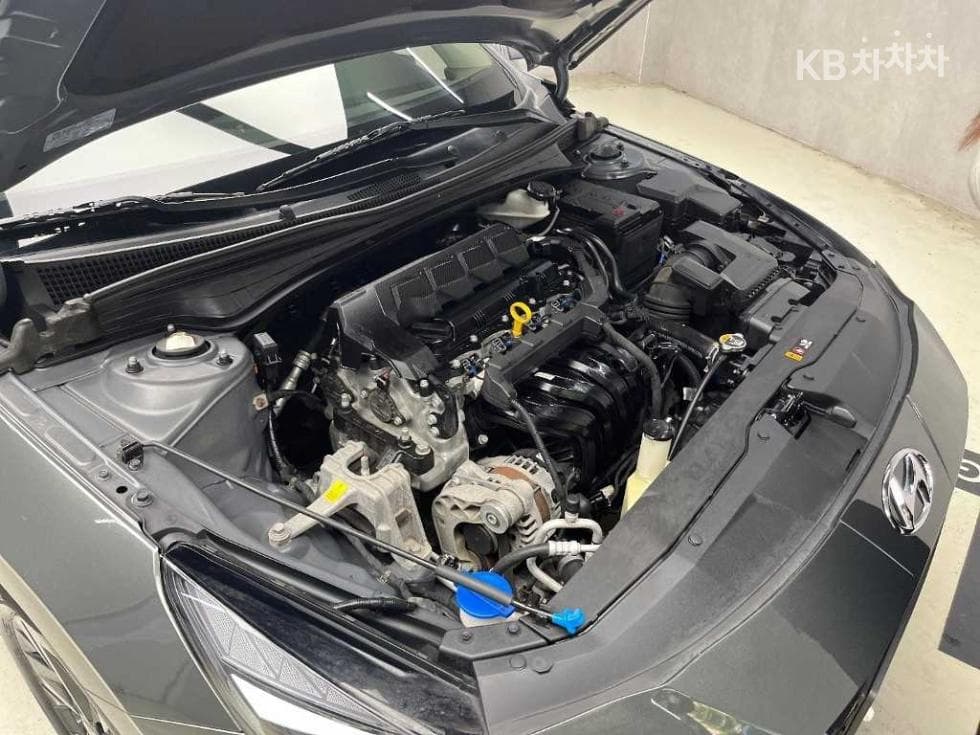 Hyundai All New Avante (Elantra)(CN7)1.6 Gasoline Inspiration - 16
